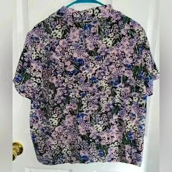 💛 Beach Riot Floral Short Sleeve Button Up Top - Picture 5 of 5